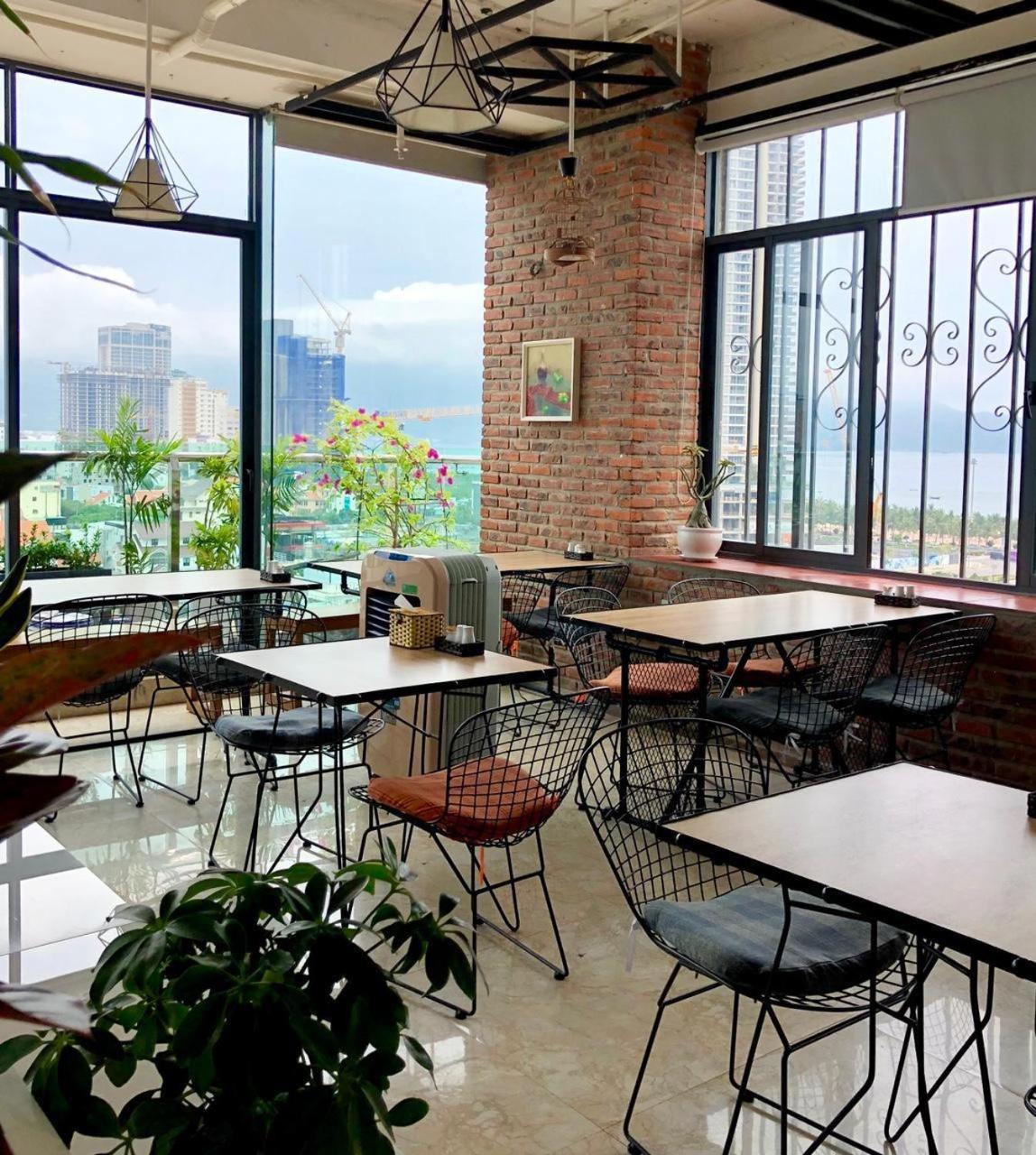 Rosetta Beach Hotel & Apartment Da Nang Exterior photo
